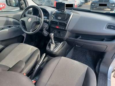 Fiat Doblò Doblò 1.6 MJT 16V 90CV Easy Argento usata Castelnuovo Rangone