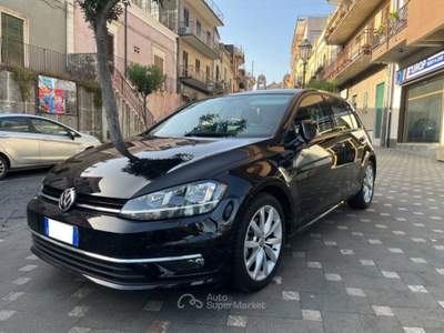 Volkswagen Golf 1.6 Executive DSG 115CV BMT Nero usata Zafferana Etnea