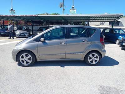 Mercedes-Benz Classe A CDI Avantgarde Grigio usata Napoli