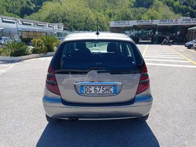 Mercedes-Benz Classe A CDI Avantgarde Grigio usata Napoli