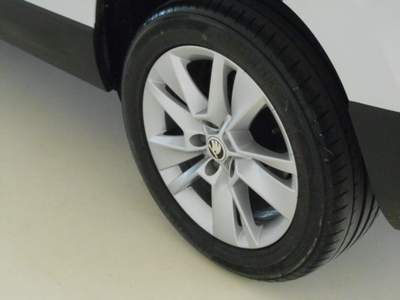 Skoda Karoq 1.6 TDI SCR DSG Executive Bianco usata Rubiera