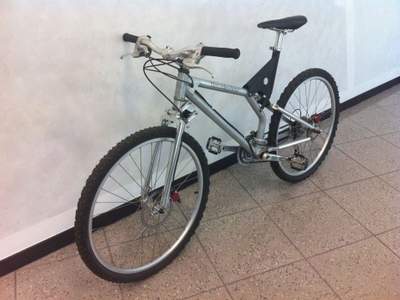 Mercedes-Benz CLS Bicicletta Mercedes Shimano Nexave Stx Rc Megarang Bianco usata Bolzano