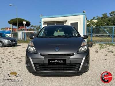 Renault Clio 1.2 5p Yahoo! 75cv Grigio usata Pollena Trocchia