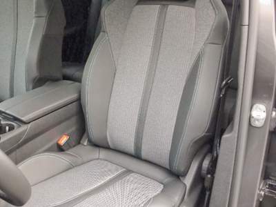 Peugeot 5008 BlueHDi 130 S&S EAT8 Allure Pack km.0!! Grigio usata GRASSOBBIO