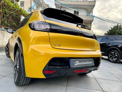 Peugeot 208 BlueHDi 100 Stop&Start 5 porte GT Line Giallo usata Sant'Antonio Abate