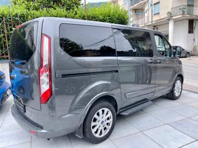 Ford Tourneo Custom 320 2.0 EcoBlue 185CV PL Titanium Grigio usata Sant'Antonio Abate