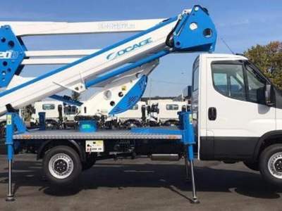Iveco Daily PIATTAFORMA AEREA SOCAGE 20 M. INDUSTRIA 4.0 Bianco usata COMACCHIO