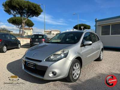 Renault Clio 1.5 dCi 85CV SporTour C.Automatico Argento usata Pollena Trocchia
