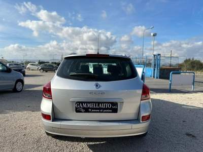 Renault Clio 1.5 dCi 85CV SporTour C.Automatico Argento usata Pollena Trocchia