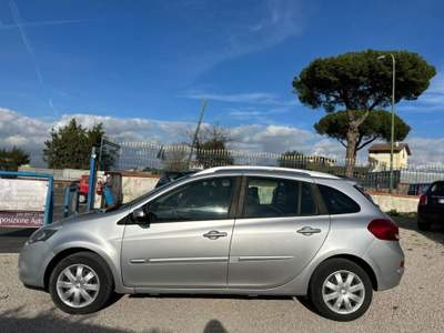 Renault Clio 1.5 dCi 85CV SporTour C.Automatico Argento usata Pollena Trocchia