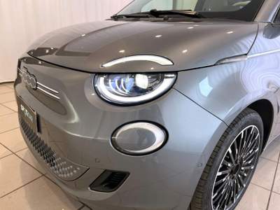 Fiat 500e La Nuova 500 - La Prima By Bocelli Berlina Grigio usata Bologna