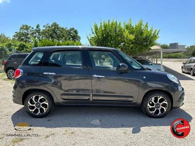 Fiat 500L 1.6 Mjt Business 120cv Nero usata Pollena Trocchia