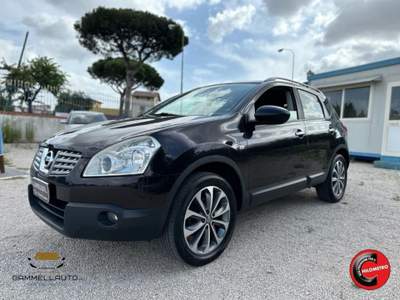 Nissan Qashqai 1.6 N-tec 115cv Tetto Panorama Nero usata Pollena Trocchia