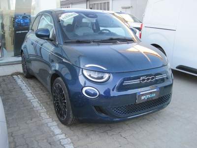 Fiat 500 Icon Berlina 42 kWh Verde usata Voghera