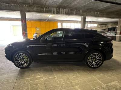 Porsche Cayenne Coupé 3.0 V6 E-Hybrid Nero usata Torino