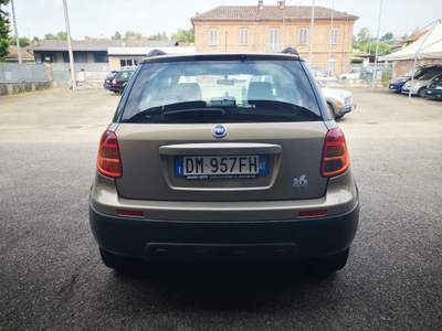 Fiat Sedici 1.6 16V 4x4 Dynamic Grigio usata ASTI