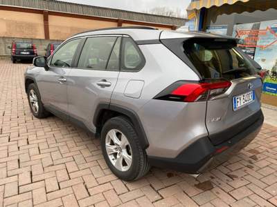 Toyota RAV4 RAV4 2.5 HV (222CV) E-CVT AWD-i Active*iva esposta Argento usata Brusnengo