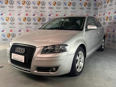 Audi A3 2.0 16V TDI Attraction Argento usata Settimo Torinese