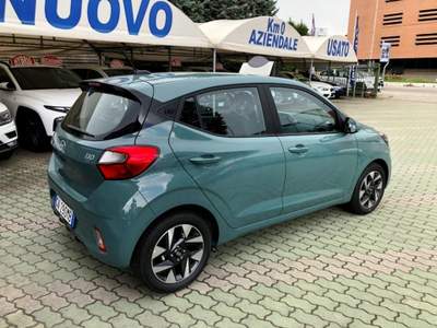 Hyundai i10 1.0 CONNECTLINE My'25 Verde usata Somma Lombardo