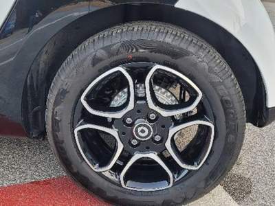 Smart ForTwo EQ Passion Bianco usata Monte di Procida