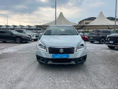 Suzuki S-Cross 1.6 VVT Cool Bianco usata Massa
