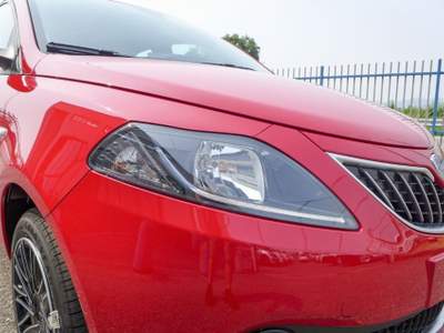 Lancia Ypsilon 1.0 FireFly 5 porte S&S Hybrid Gold km.0!! Rosso usata GRASSOBBIO