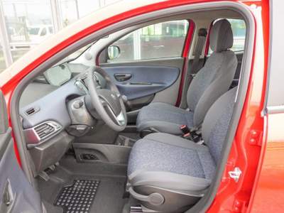 Lancia Ypsilon 1.0 FireFly 5 porte S&S Hybrid Gold km.0!! Rosso usata GRASSOBBIO