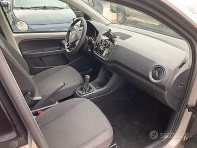 Volkswagen up! Ideale per neopatentati Grigio usata Lamezia Terme