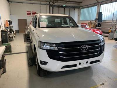Toyota Land Cruiser Land Cruiser 300  3,5L GXR Benz blindato FB6/BR6 armoured extra UE  Bianco usata Roma