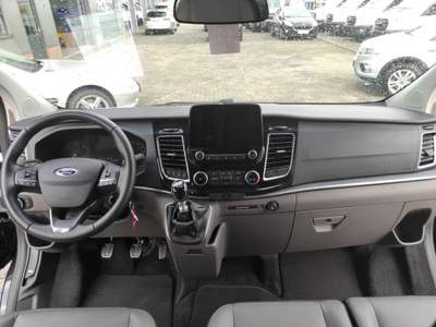 Ford Tourneo Custom 320 2.0 EcoBlue 130CV L2H1 Titanium Nero usata Castelnuovo Rangone