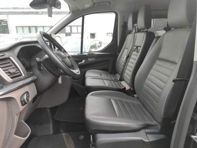 Ford Tourneo Custom 320 2.0 EcoBlue 130CV L2H1 Titanium Nero usata Castelnuovo Rangone