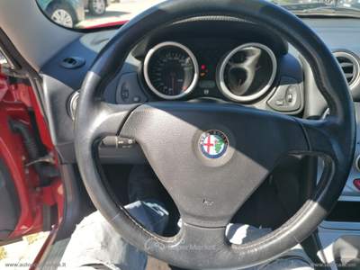 Alfa Romeo Gtv/Spider Gtv 2.0i 16V T.S. L Rosso usata Cimitile
