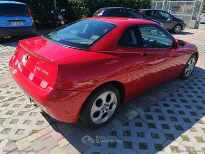 Alfa Romeo Gtv/Spider Gtv 2.0i 16V T.S. L Rosso usata Cimitile