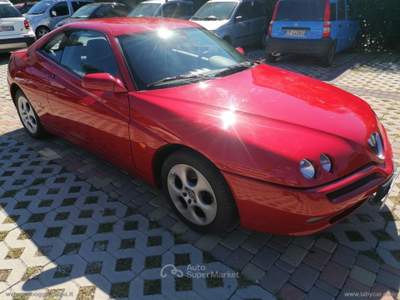 Alfa Romeo Gtv/Spider Gtv 2.0i 16V T.S. L Rosso usata Cimitile