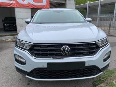 Volkswagen T-Roc 1.0 TSI ACTIVE +NAVI+APP+PDC+ALU+SITZHZG+ Bianco usata Cannobio