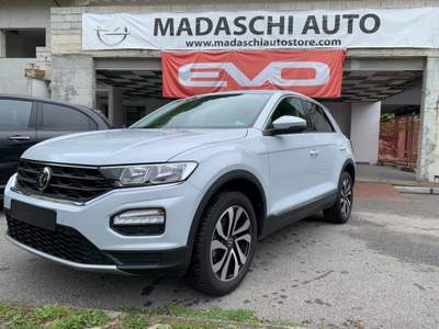 Volkswagen T-Roc 1.0 TSI ACTIVE +NAVI+APP+PDC+ALU+SITZHZG+ Bianco usata Cannobio