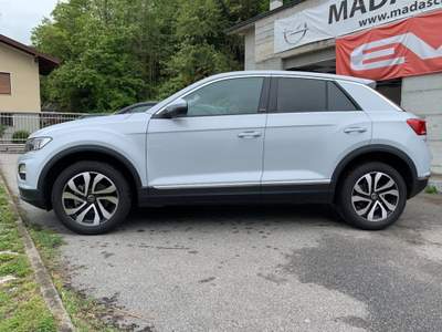 Volkswagen T-Roc 1.0 TSI ACTIVE +NAVI+APP+PDC+ALU+SITZHZG+ Bianco usata Cannobio