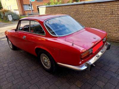 Alfa Romeo Alfetta GT/GTV 2000 Rosso usata Firenze
