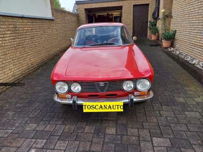 Alfa Romeo Alfetta GT/GTV 2000 Rosso usata Firenze