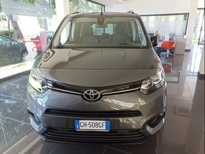 Toyota Proace Electric 50kWh L1 Short D Luxury Grigio usata Catania