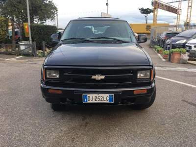Chevrolet S-Blazer 4.3 v6 200 cv automatica pelle km 120.000 original Nero usata Roma