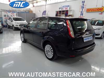 Ford Focus Focus 1.6 TDCi 110 CV SW Tit. DPF                                                         Nero usata Cerignola