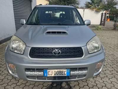 Toyota RAV4 GPL impianto con scadenza 2028 Grigio usata Milano