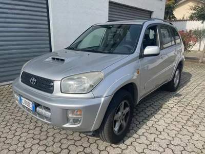 Toyota RAV4 GPL impianto con scadenza 2028 Grigio usata Milano