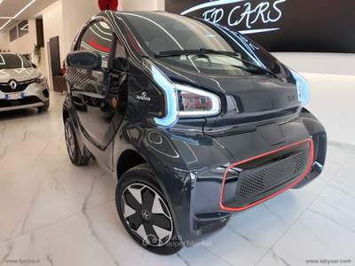 XEV Yoyo Yoyo Yoyo Grigio usata Cerignola