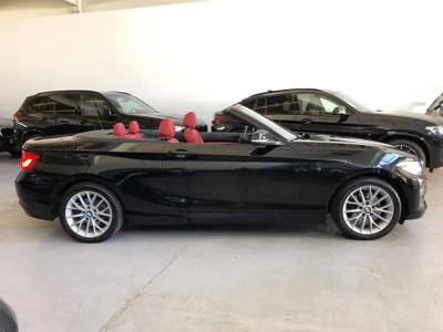 BMW Serie 2 220i i Cabrio Advantage aut. Nero usata Gambellara