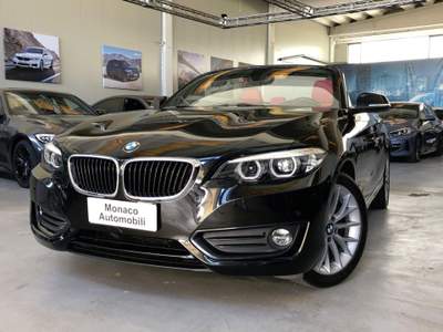 BMW Serie 2 220i i Cabrio Advantage aut. Nero usata Gambellara