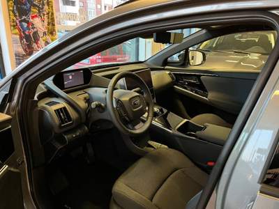 Subaru Solterra 71,4 kWh 4E-xperience Grigio usata Pinerolo