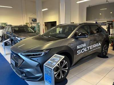 Subaru Solterra 71,4 kWh 4E-xperience Grigio usata Pinerolo