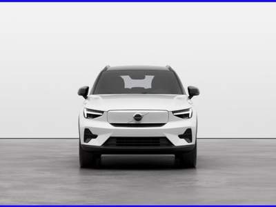 Volvo XC40 Recharge Pure Electric Twin Motor AWD Plus Grigio usata Milano